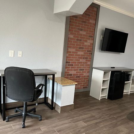 The Symphony Inn & Suites Х'юстон Екстер'єр фото