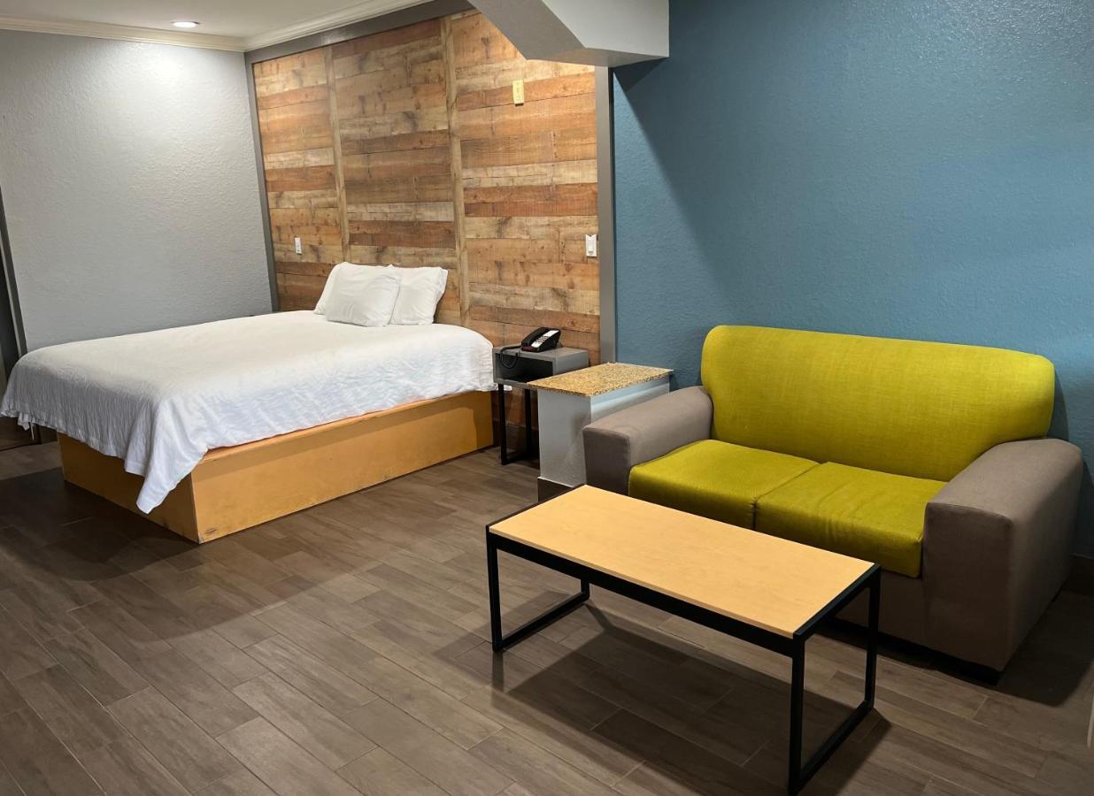 The Symphony Inn & Suites Х'юстон Екстер'єр фото