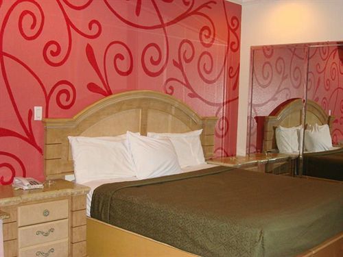 The Symphony Inn & Suites Х'юстон Екстер'єр фото